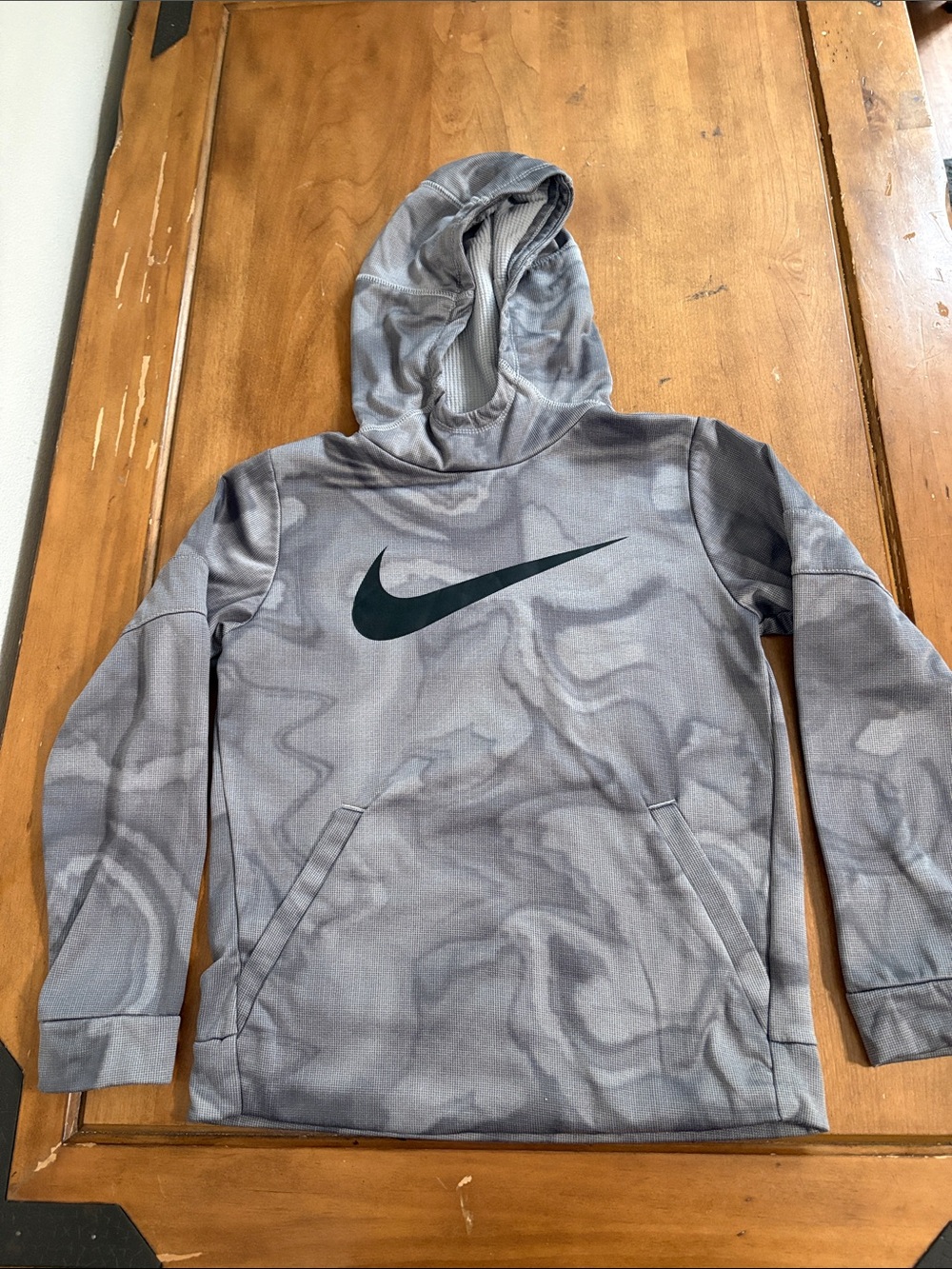 Nike Kids' Gray Marbled Hooded Puffer with Black Swoosh Size Medium